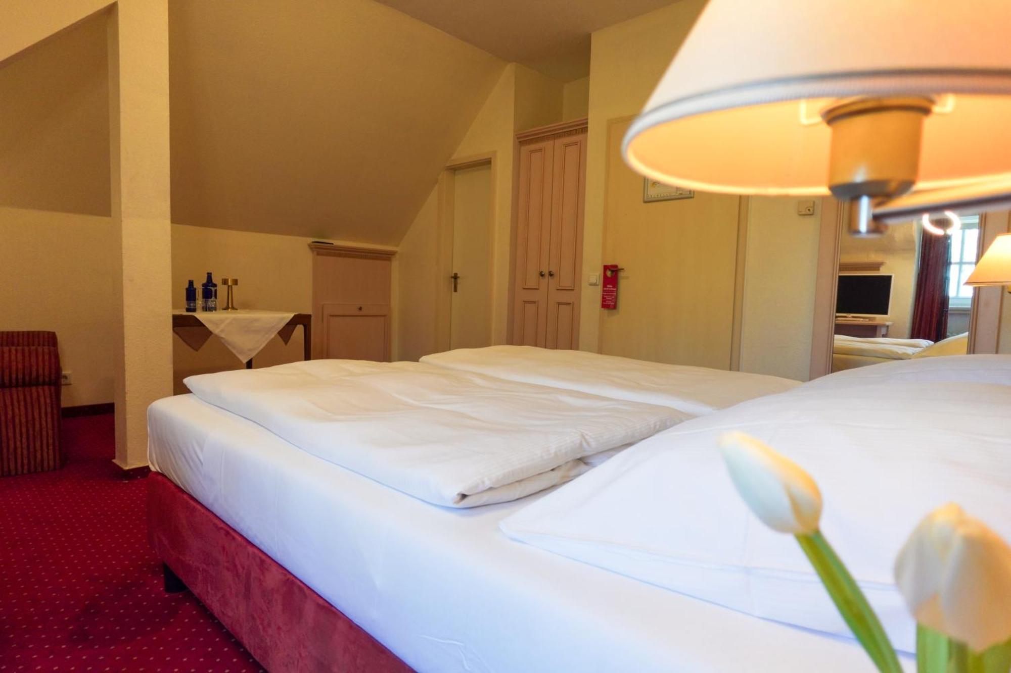 Hotel Casino Im Park Kamp-Lintfort Ngoại thất bức ảnh
